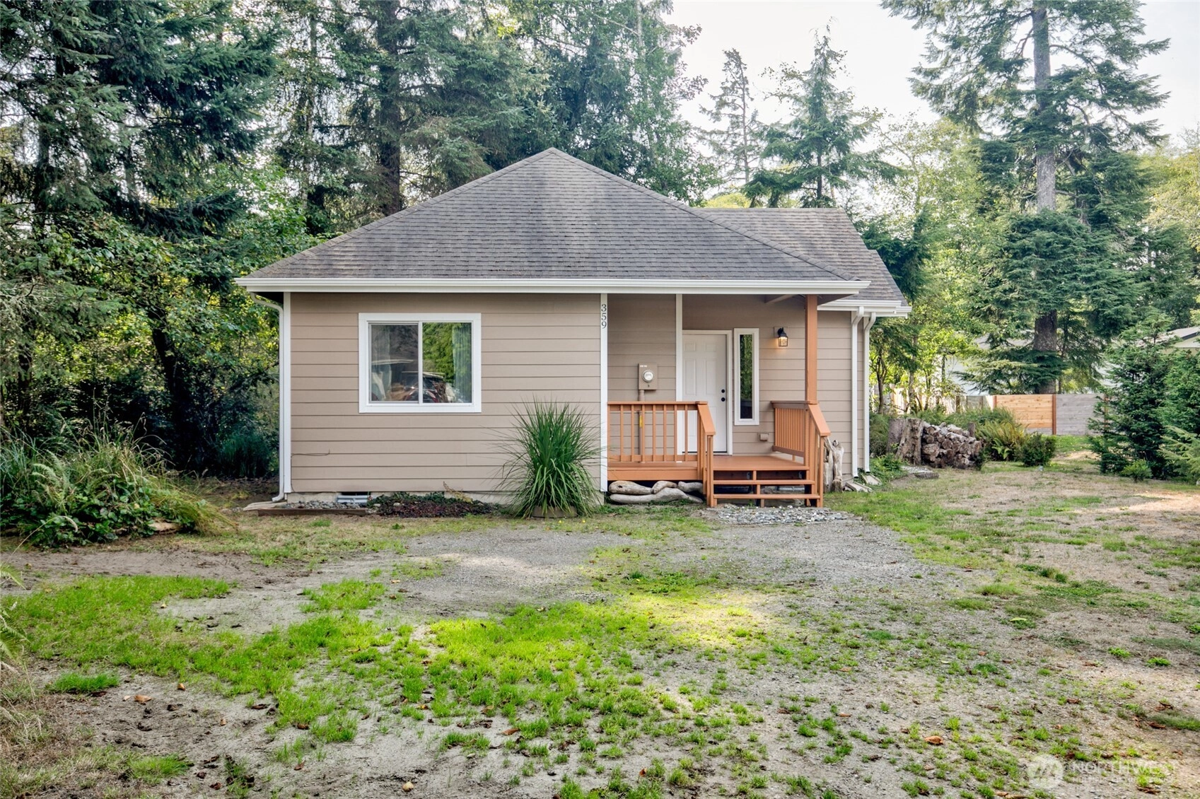 359 Duck Lake Dr NE Unit  Ocean Shores WA 98569