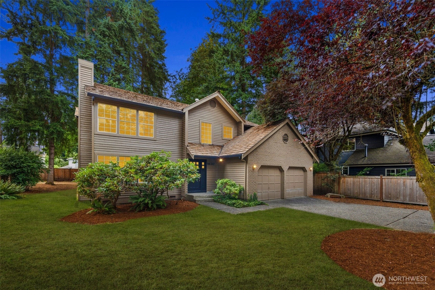 16217 NE 29th St Unit  Bellevue WA 98008