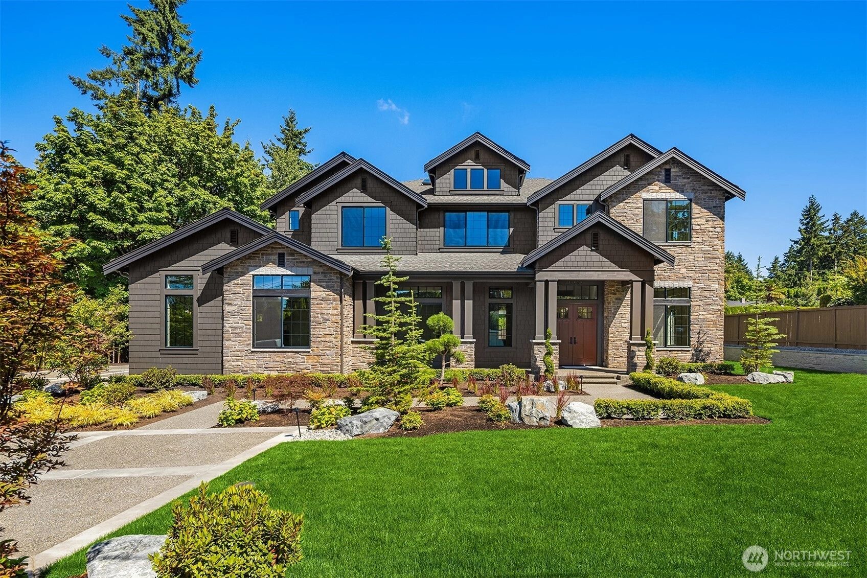 13808 SE 1st St Bellevue WA 98005