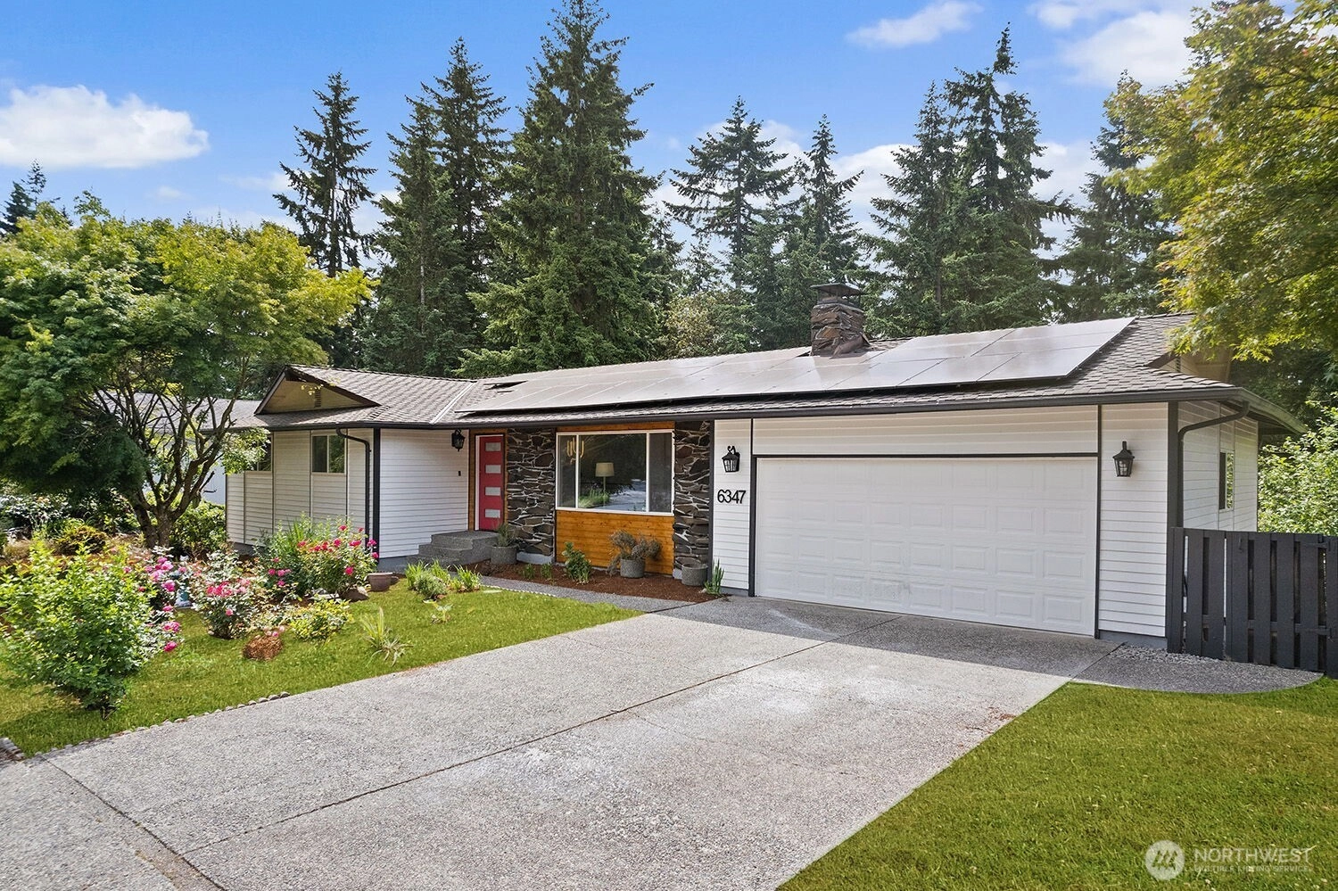 6347 121st Ave SE Unit  Bellevue WA 98006