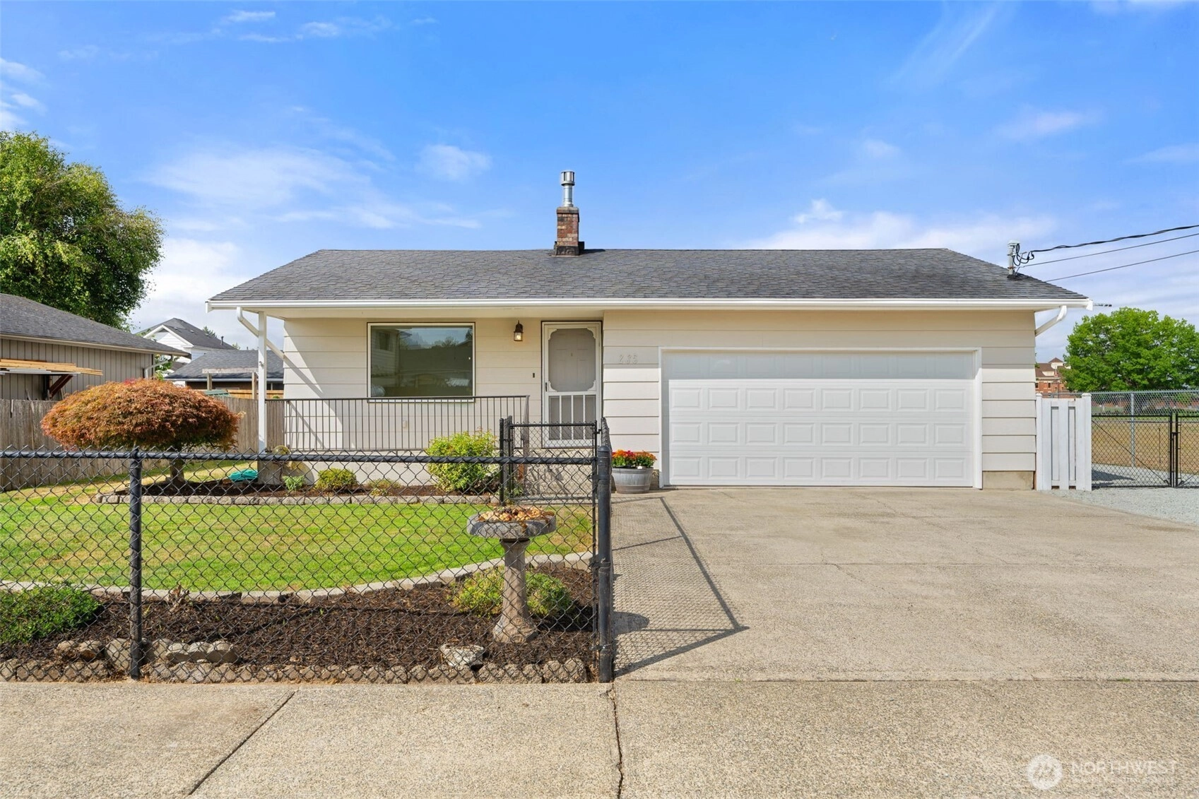 235 N Rainier St Buckley WA 98321