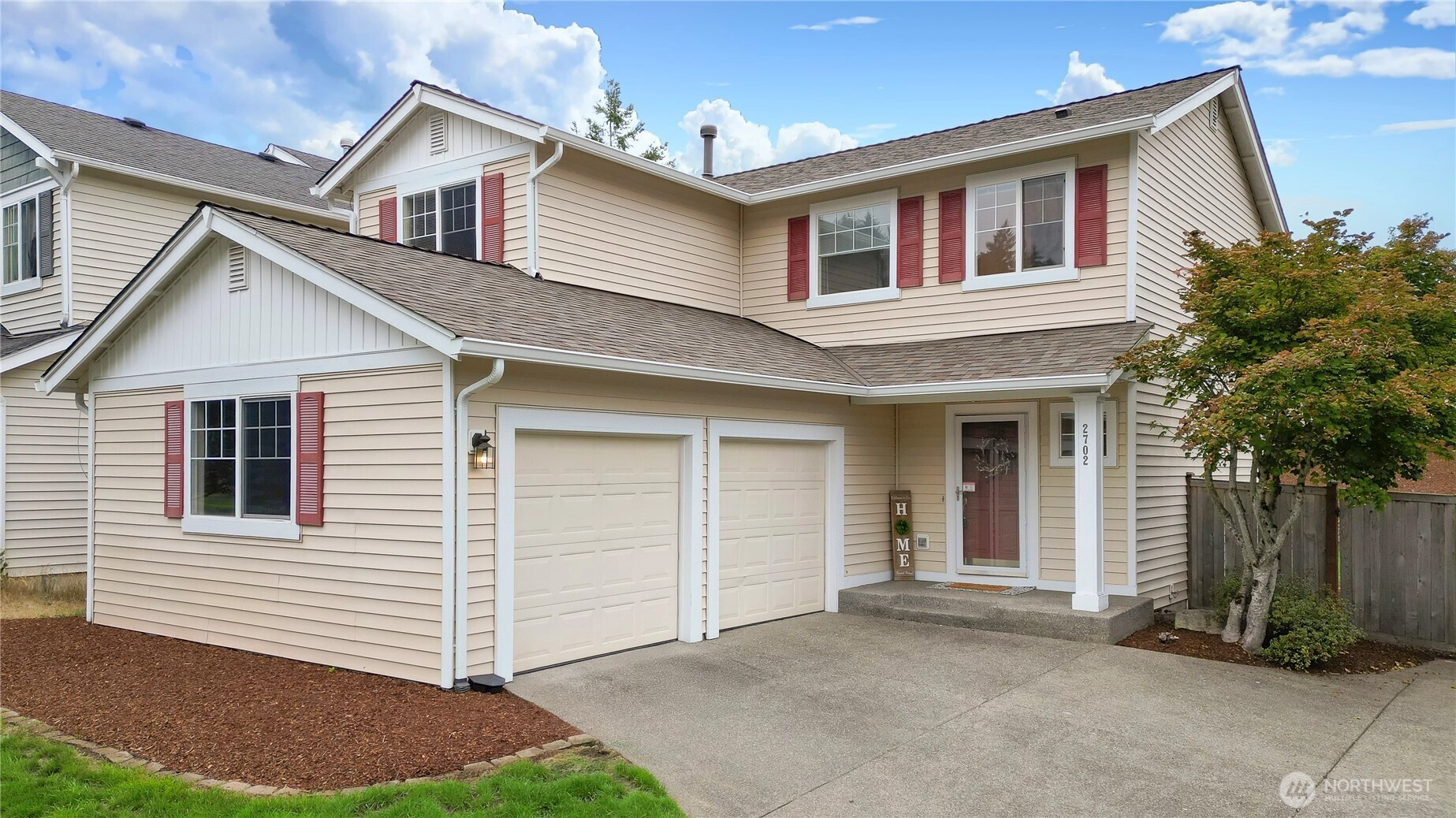 2702 Meyer St DuPont WA 98327