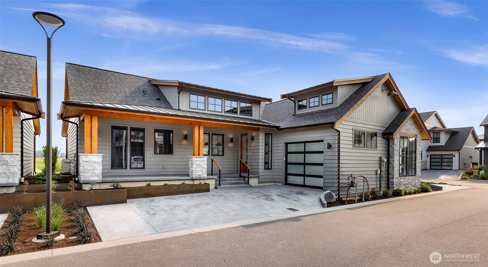 231 Skipping Stone Loop Lynden WA 98264