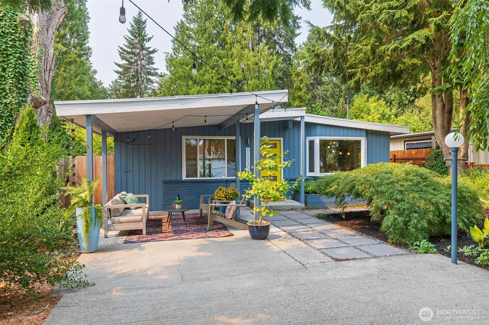 11035 31st Ave NE Seattle WA 98125