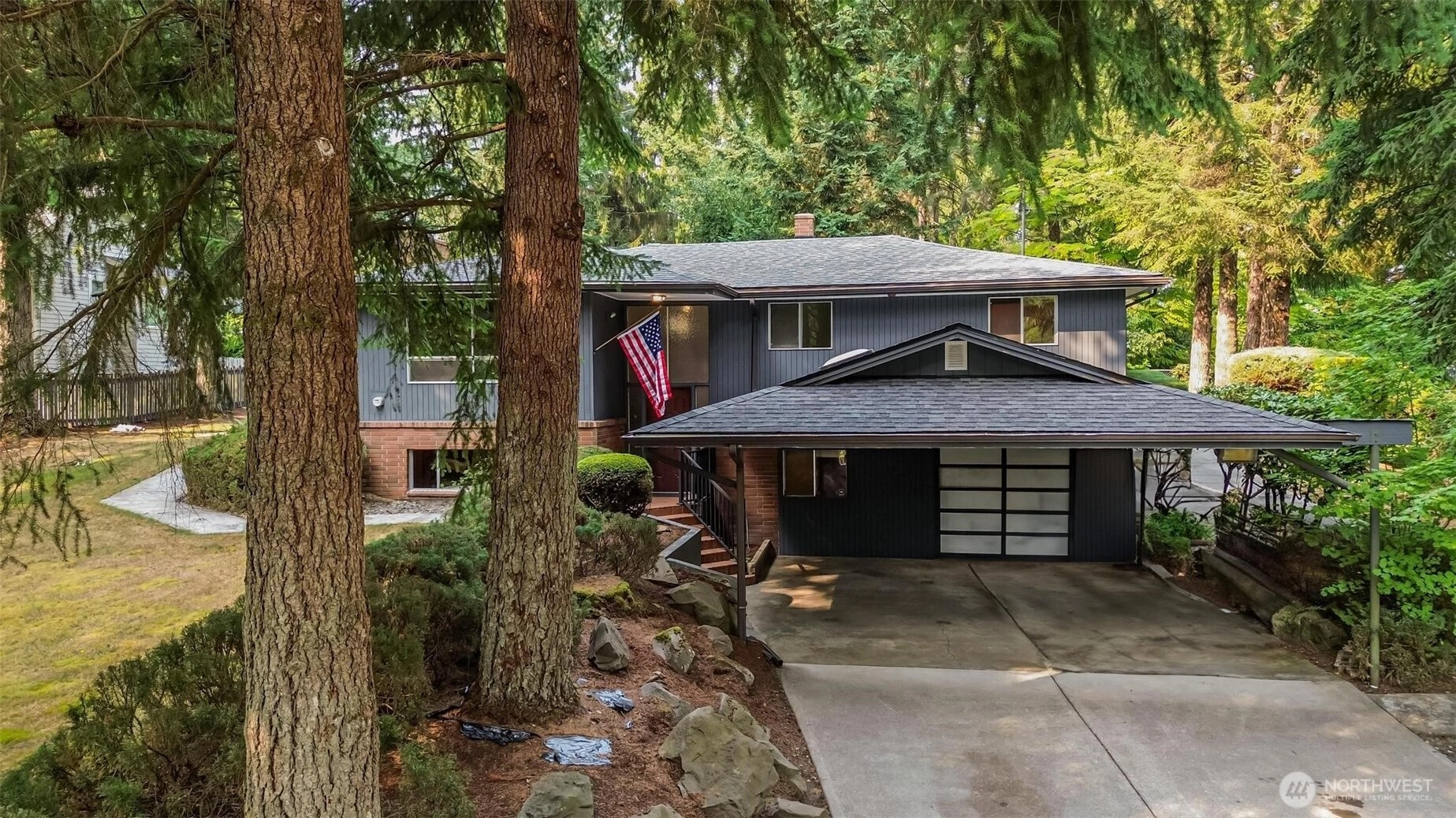 18630 SE 216th St Renton WA 98058