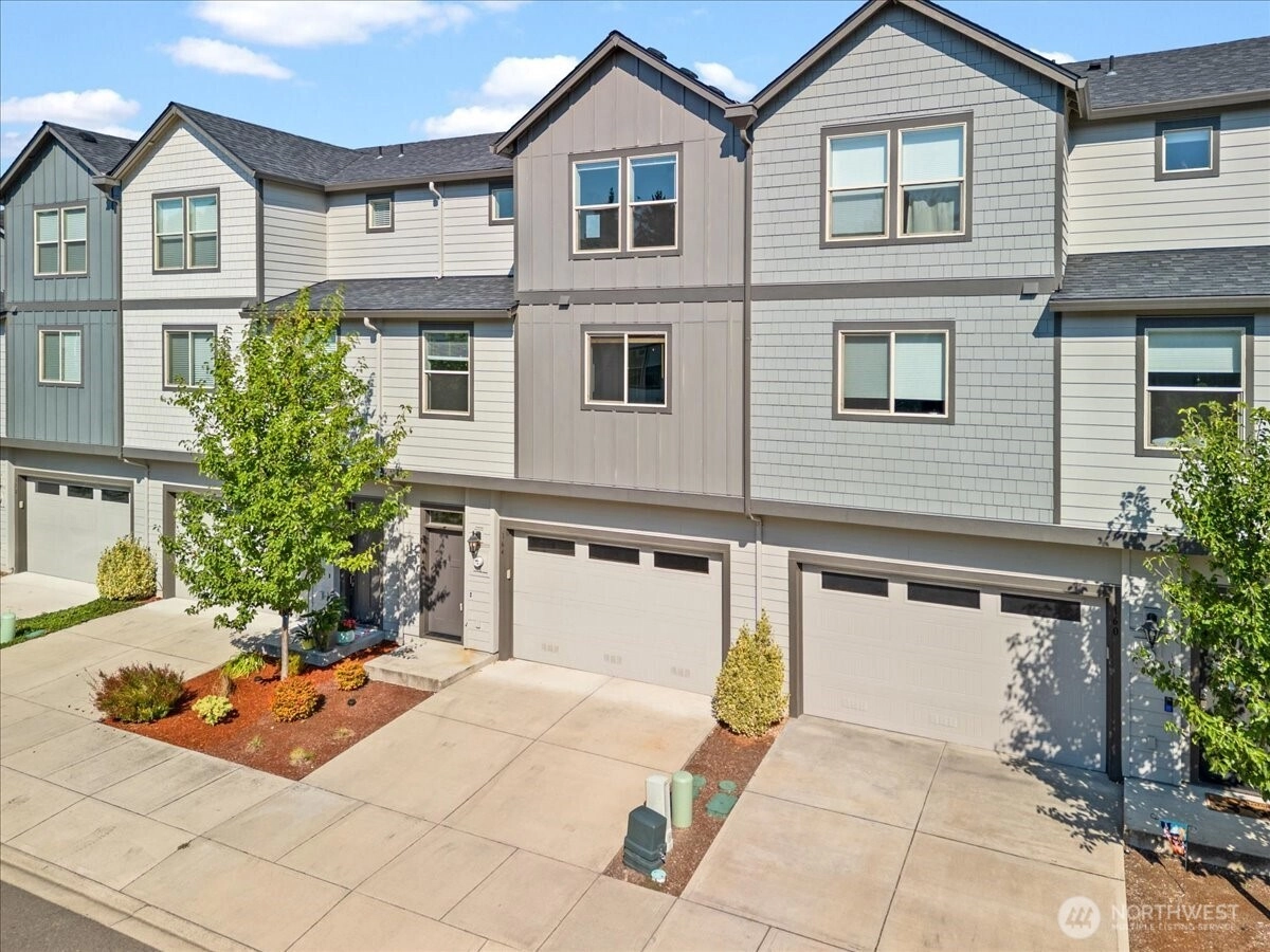 164 Loganberry Ct Woodland WA 98674