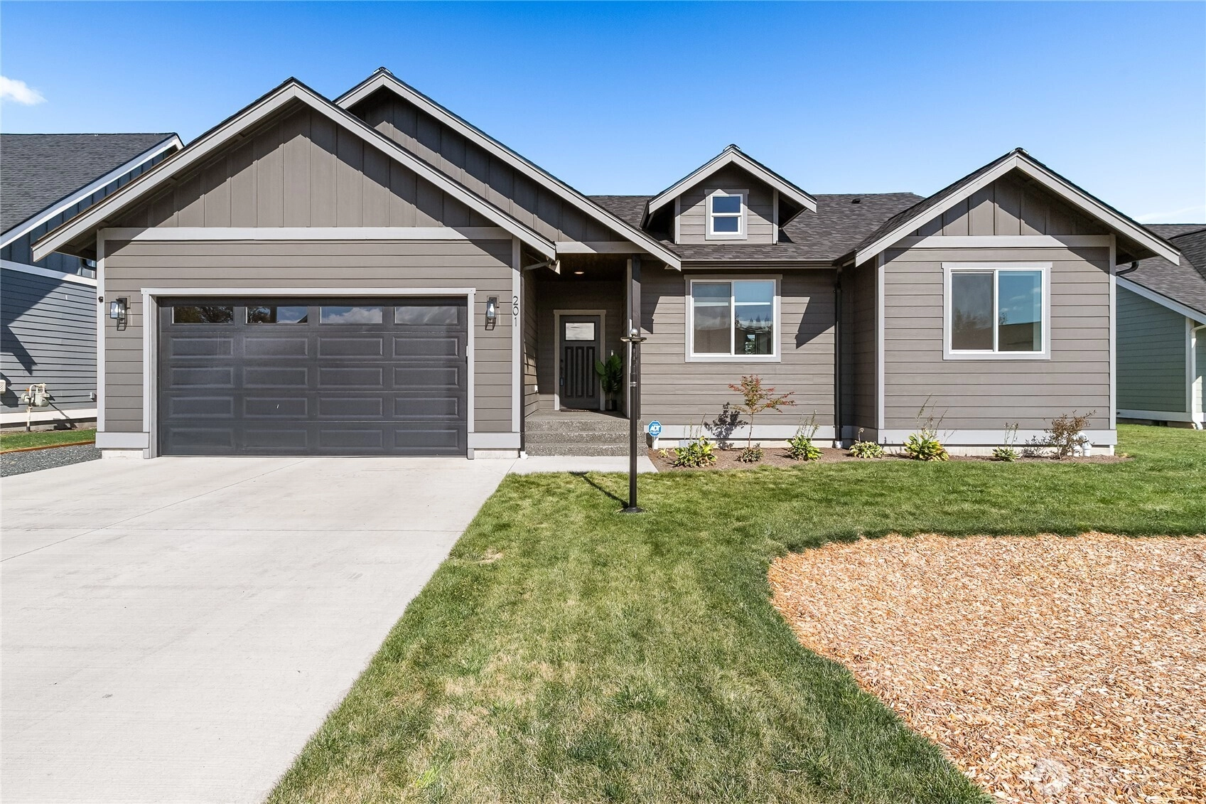 201 Brentwood Dr Nooksack WA 98276