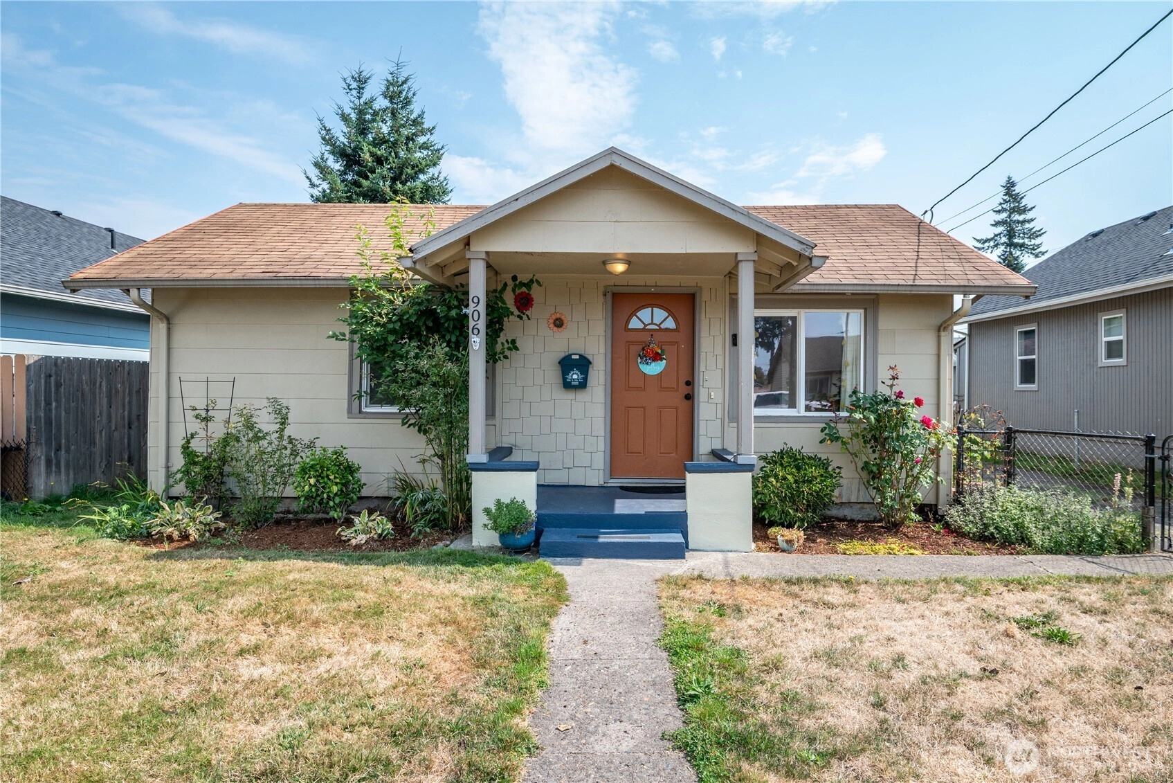 906 S 6th Ave Kelso WA 98626