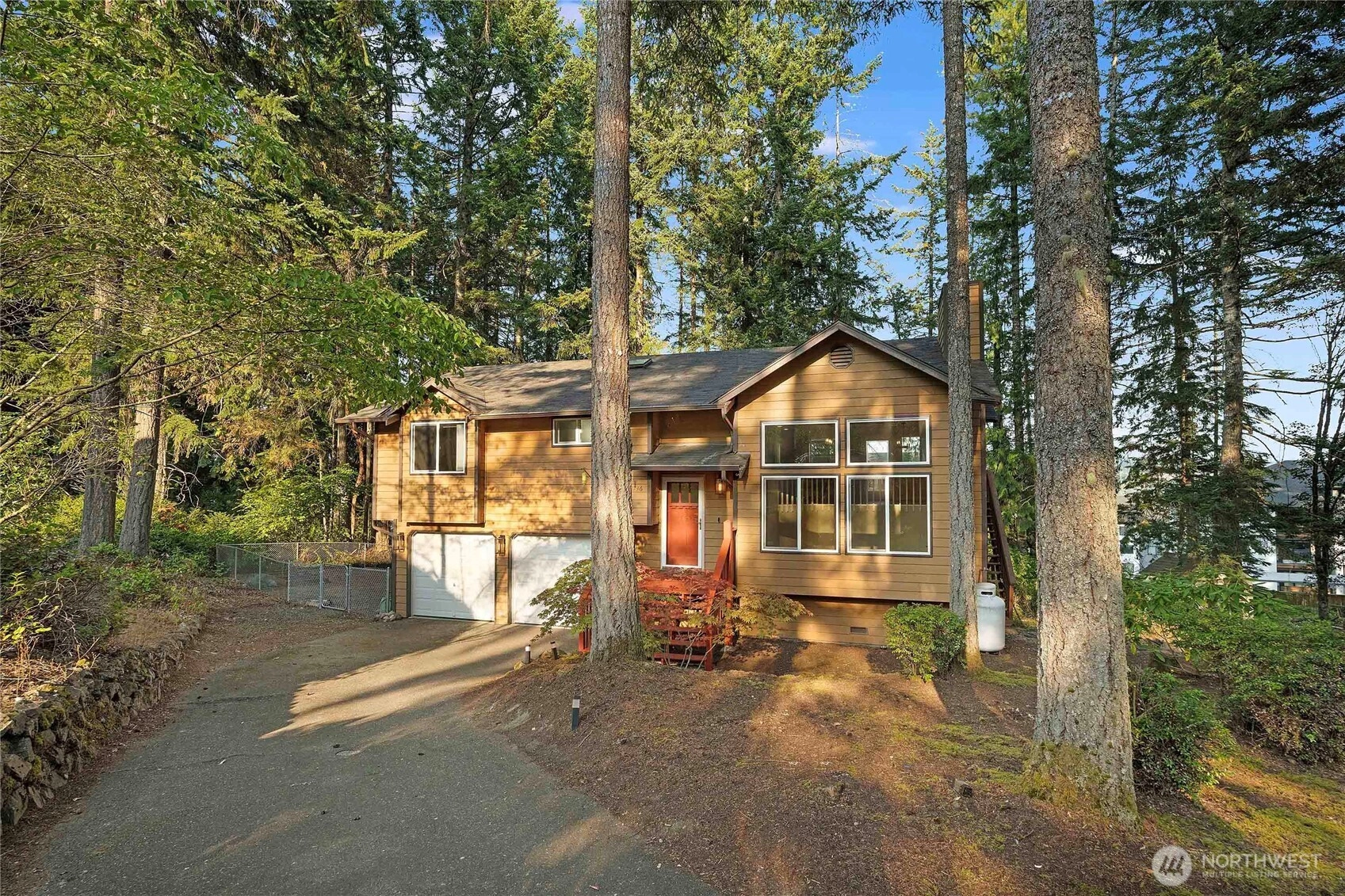 11736 Brian Ln NW Silverdale WA 98383
