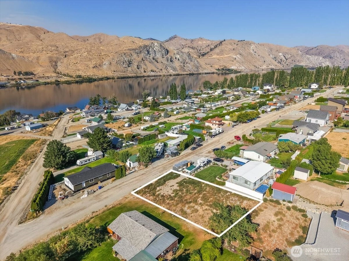 204 Willow View Dr Unit  Orondo WA 98843