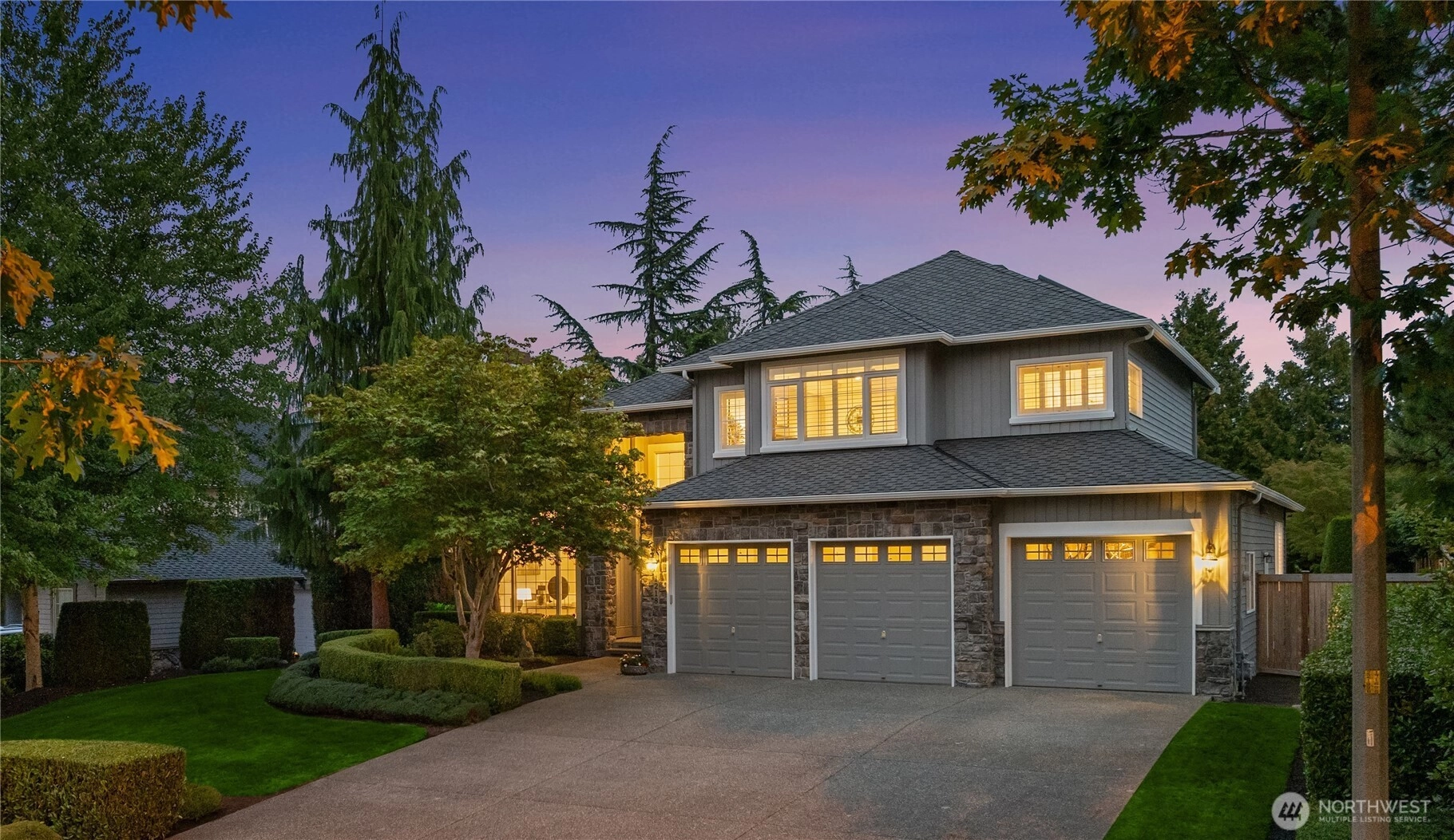 1218 269th Ave SE Unit  Sammamish WA 98075