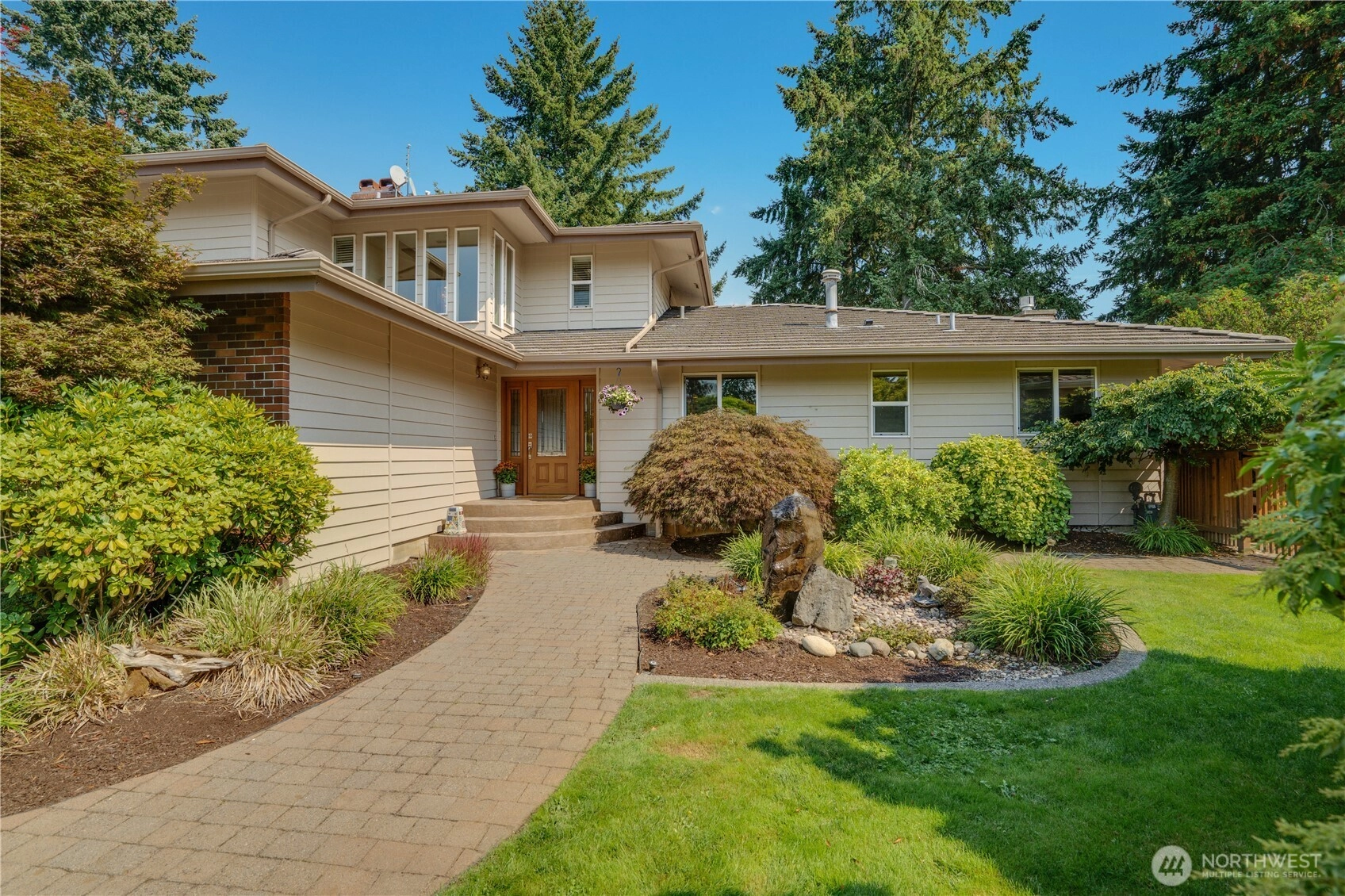 1340 Coral Dr Fircrest WA 98466