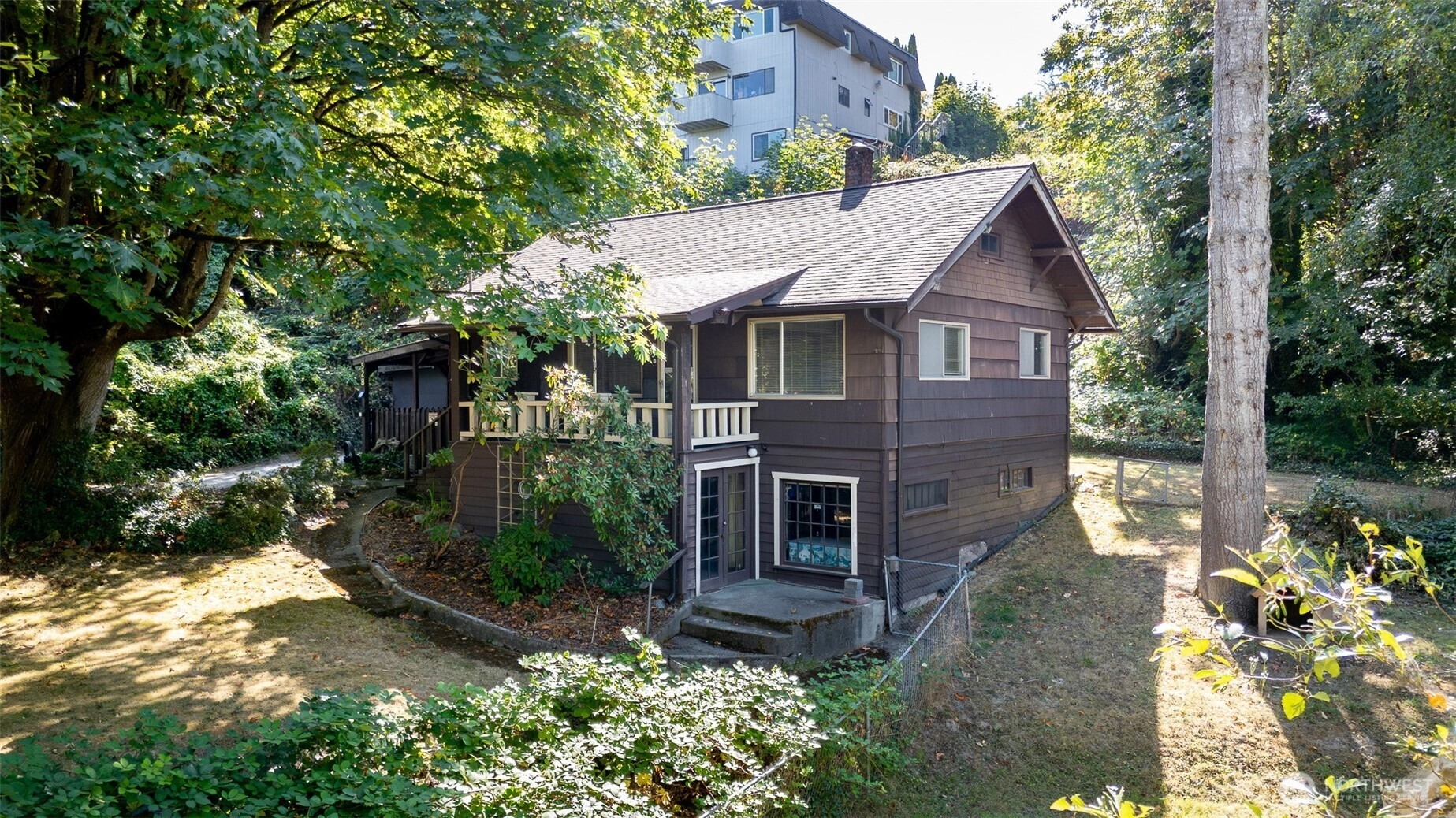 528 Dwight St Port Orchard WA 98366