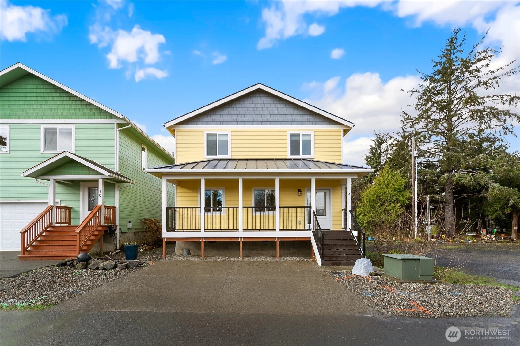 4 Drake Ln Pacific Beach WA 98571