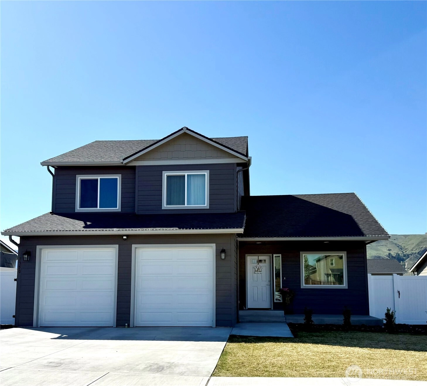 582 S Joseph Ave East Wenatchee WA 98802