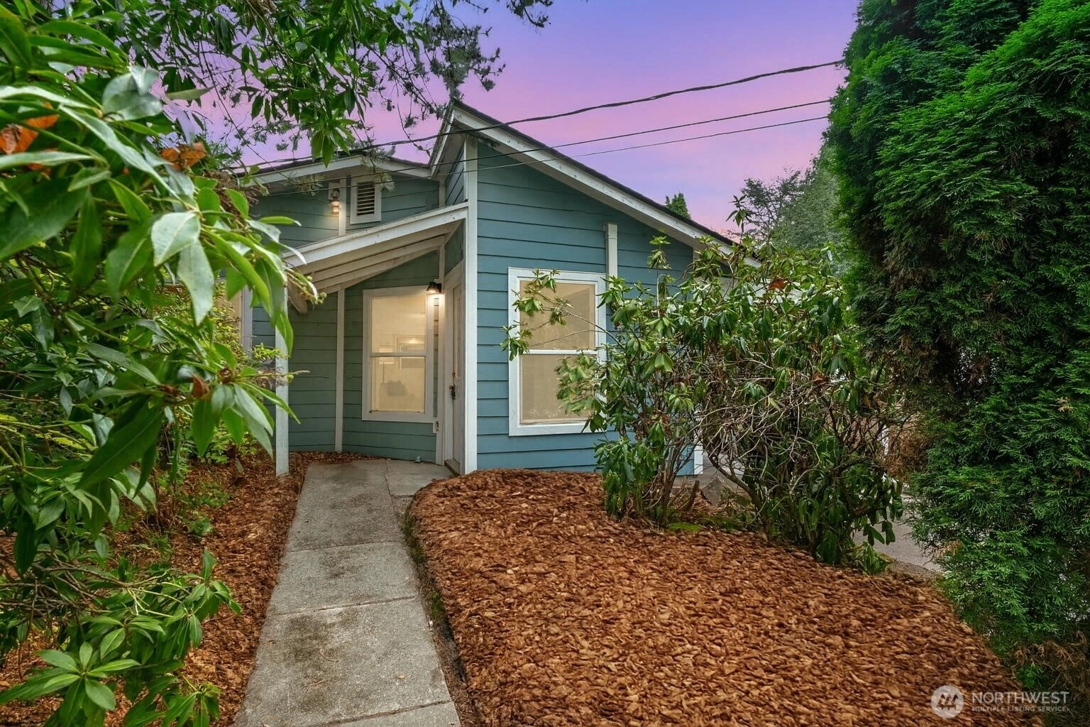 17211 Des Moines Memorial Dr S Burien WA 98148