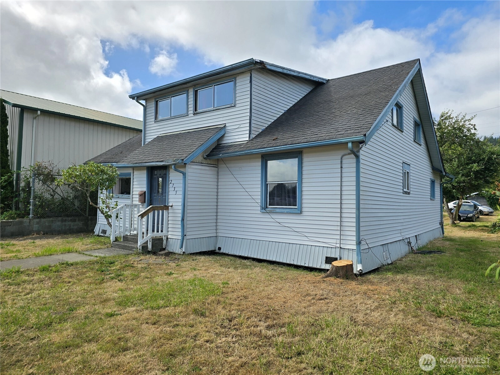 2735 Bay Ave Hoquiam WA 98550