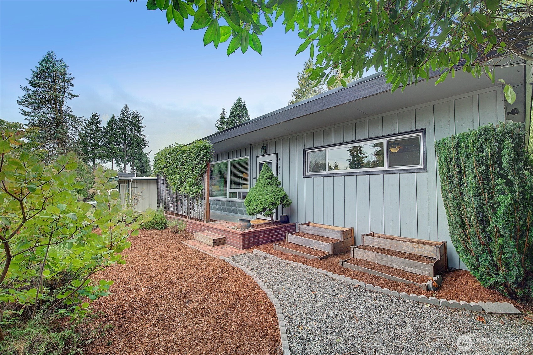 2138 N 130th St Seattle WA 98133