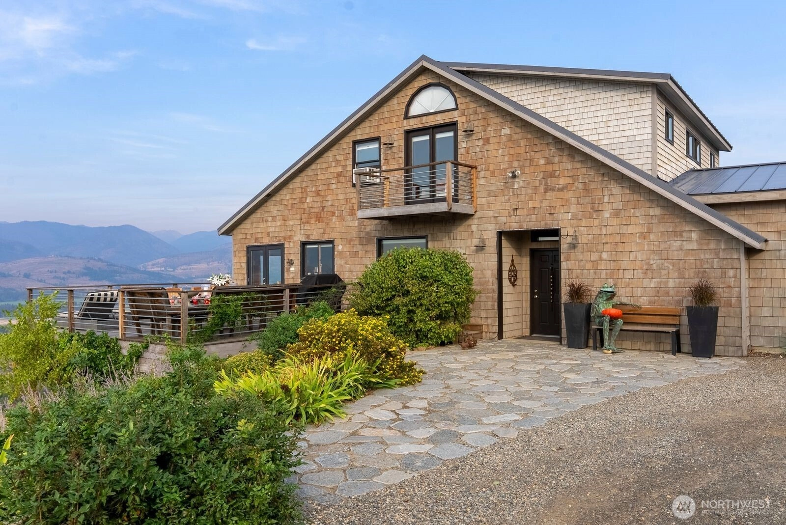 8 Deer Trails Way Unit  Winthrop WA 98862