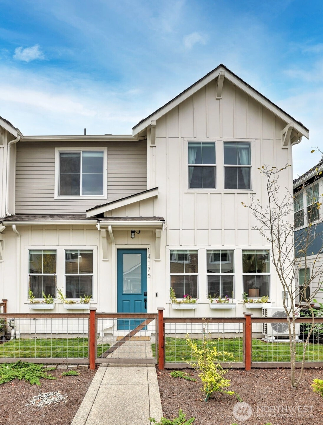 14176 SE 153rd Pl Unit  Renton WA 98058