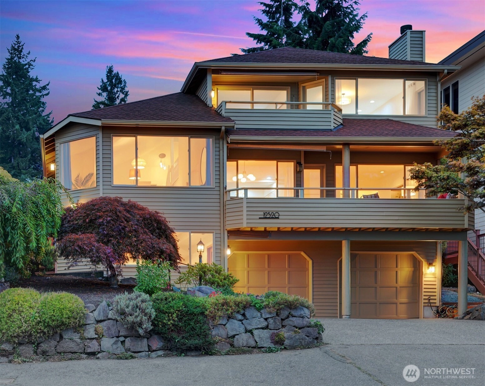 12520 9th Ave NW Seattle WA 98177