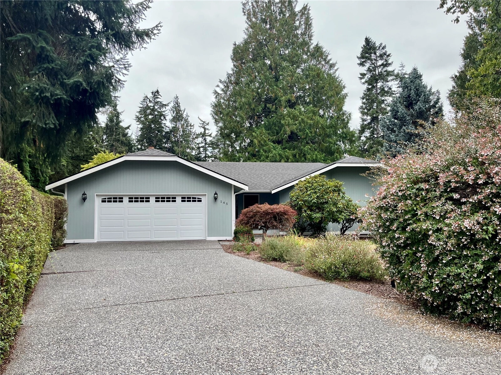 145 Fairway Pl Sequim WA 98382