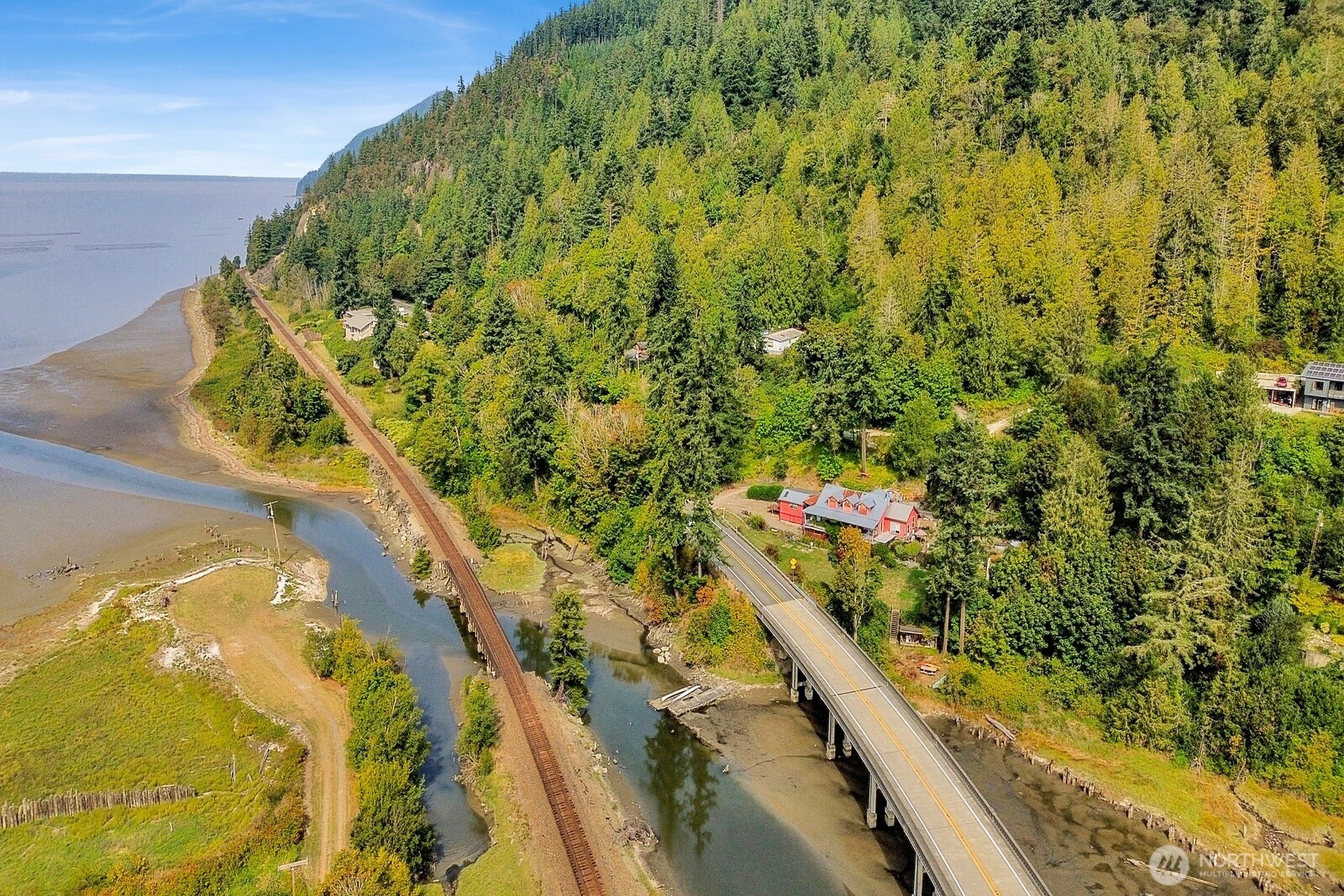 3170 Blanchard Rd Bow WA 98232