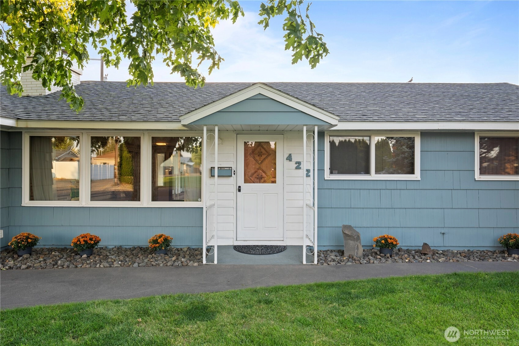 422 S 8th Ave Othello WA 99344