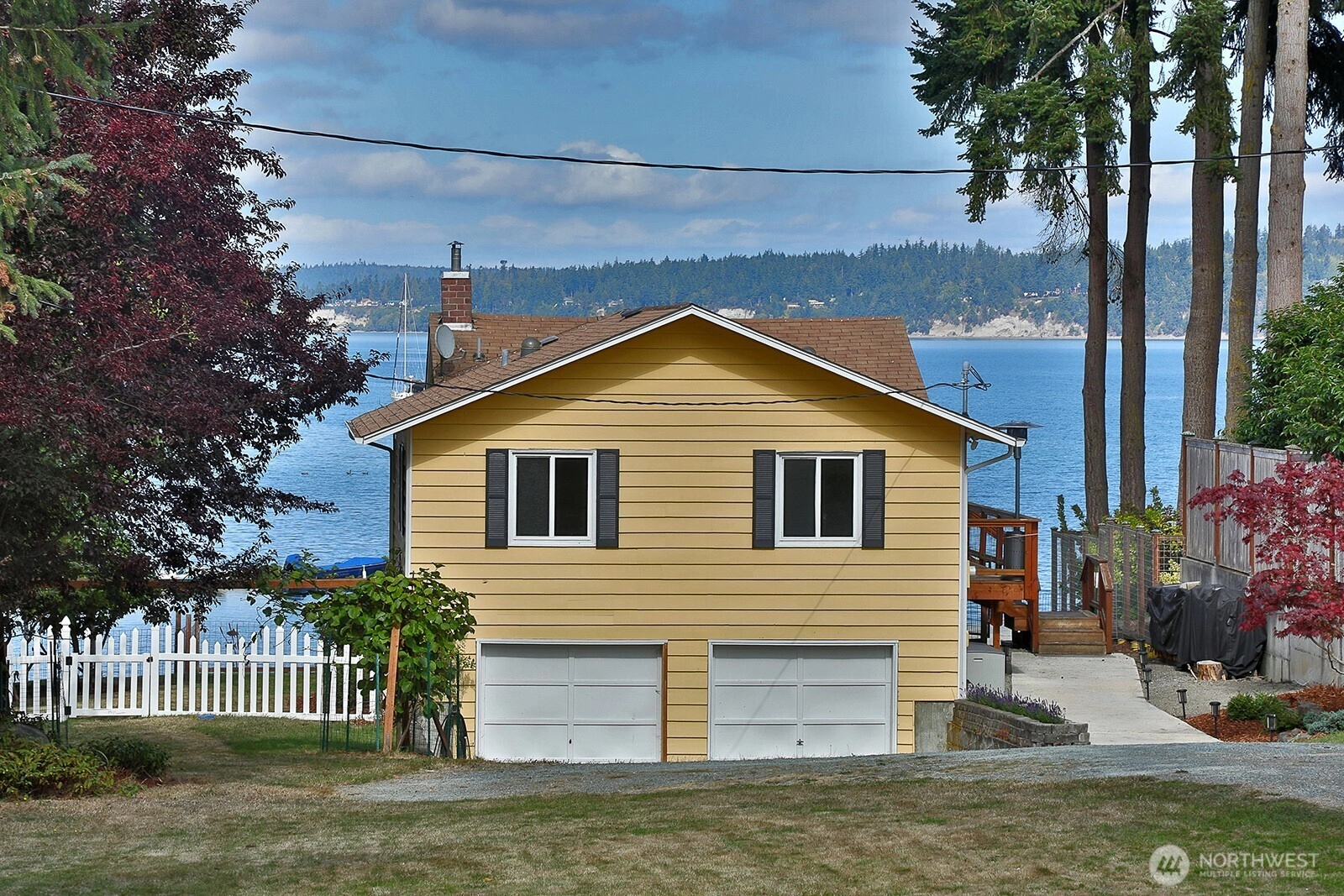 4381 Honeymoon Bay Rd Greenbank WA 98253