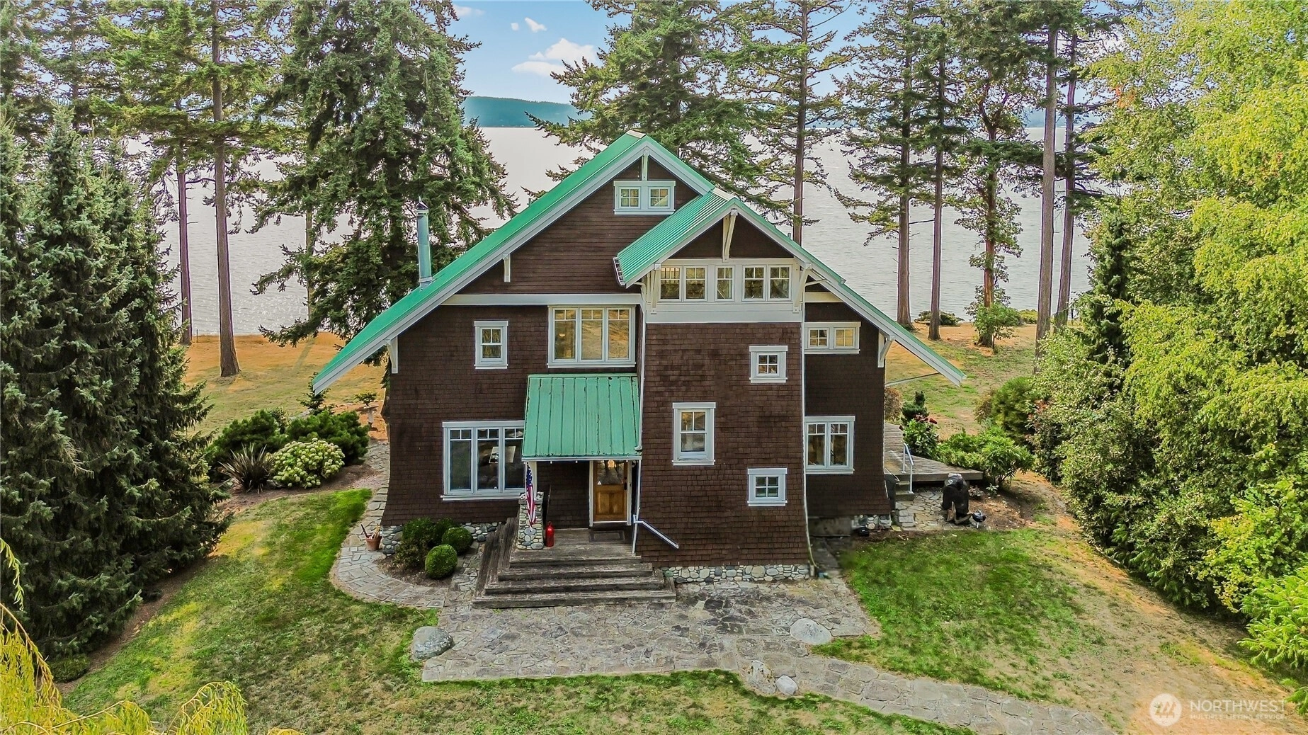 3030 S Mabana Heights Rd Camano Island WA 98282