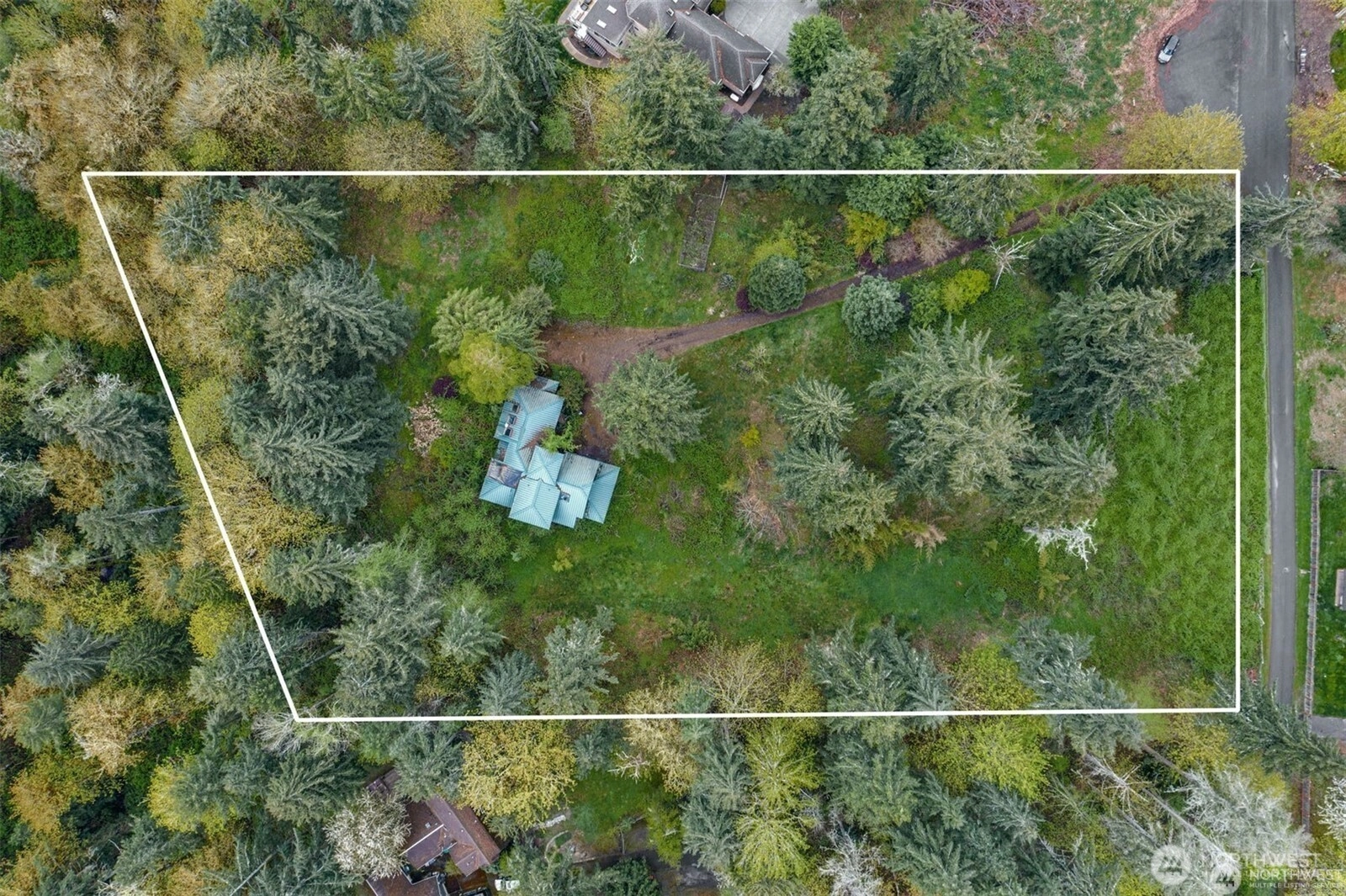 505 208th Ave SE Sammamish WA 98074