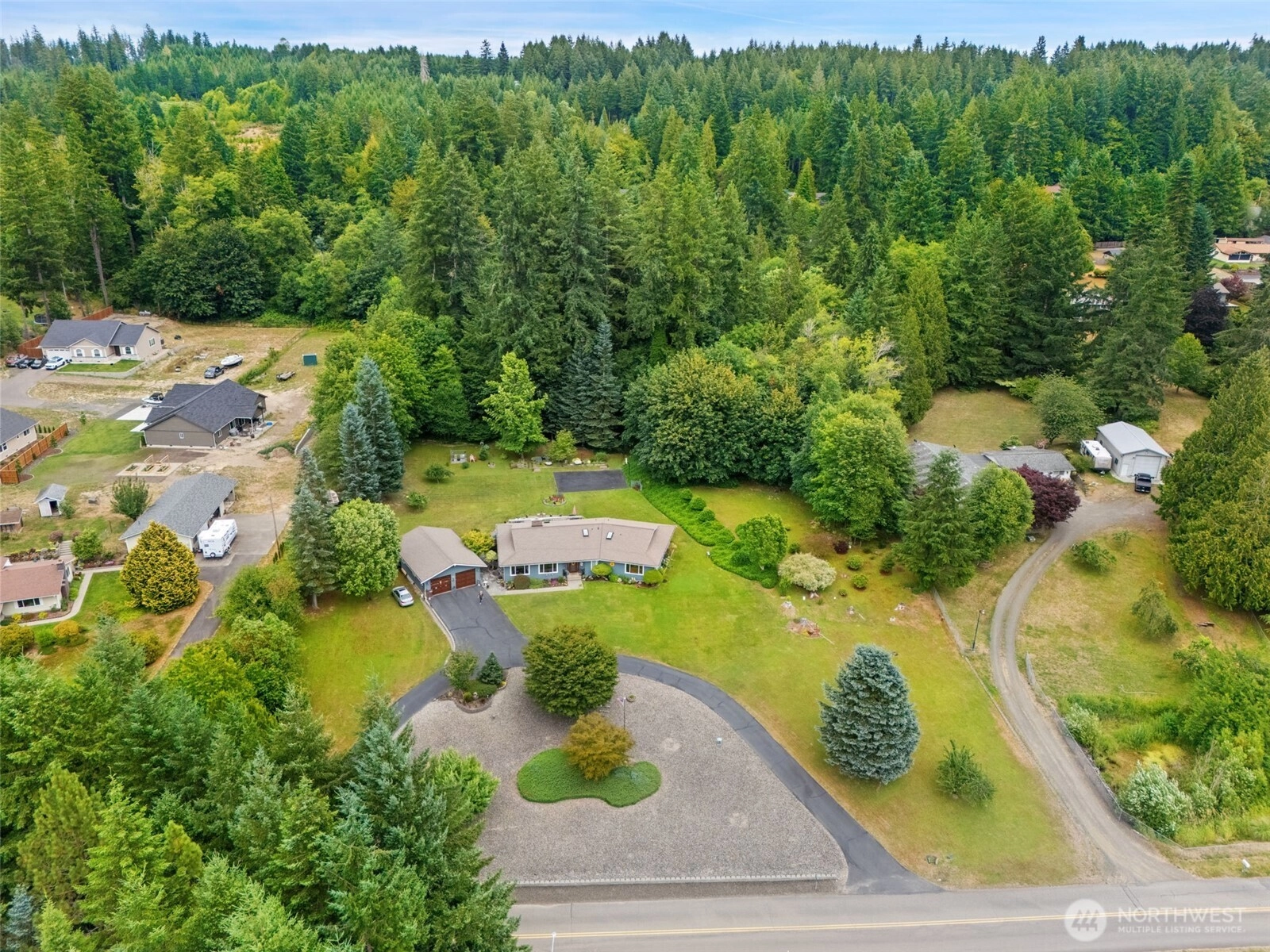 200 NE Riverhill Dr Belfair WA 98528