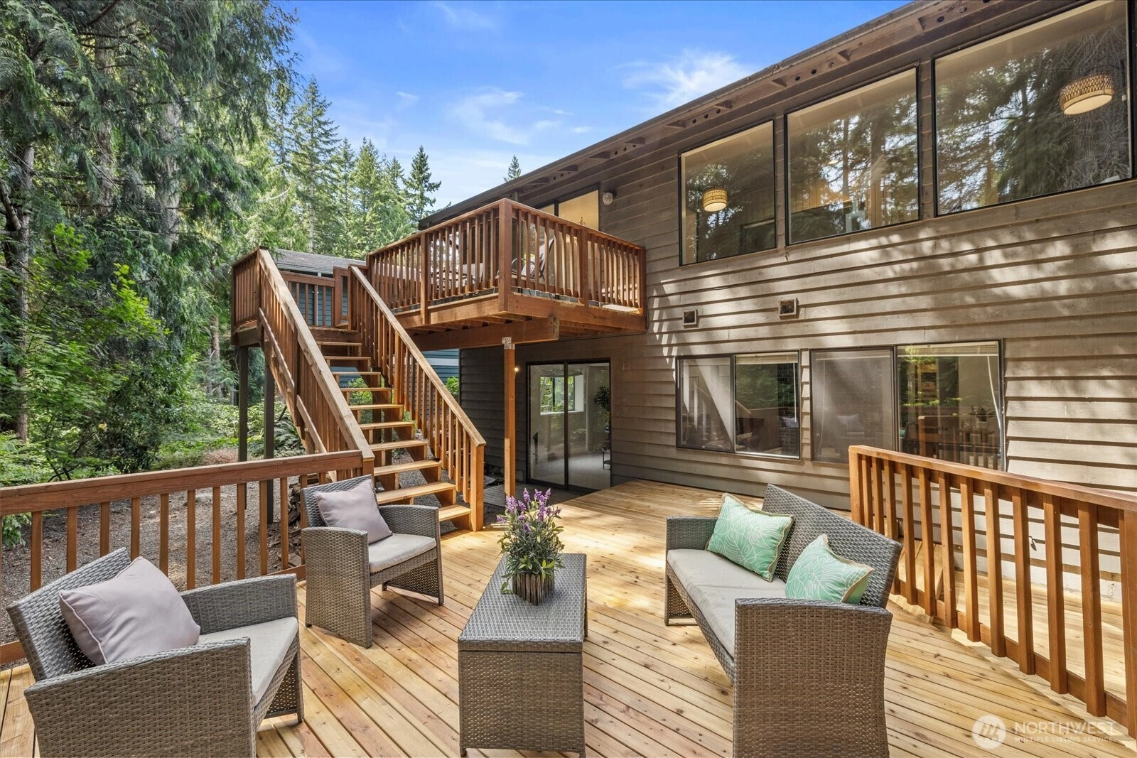 14407 Salal Dr Edmonds WA 98026