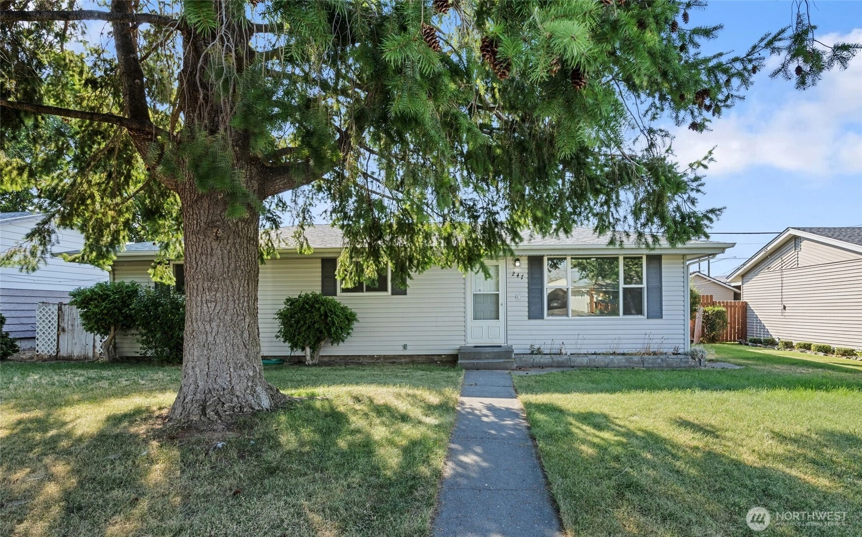 247 NE Ivy Unit  Ephrata WA 98823