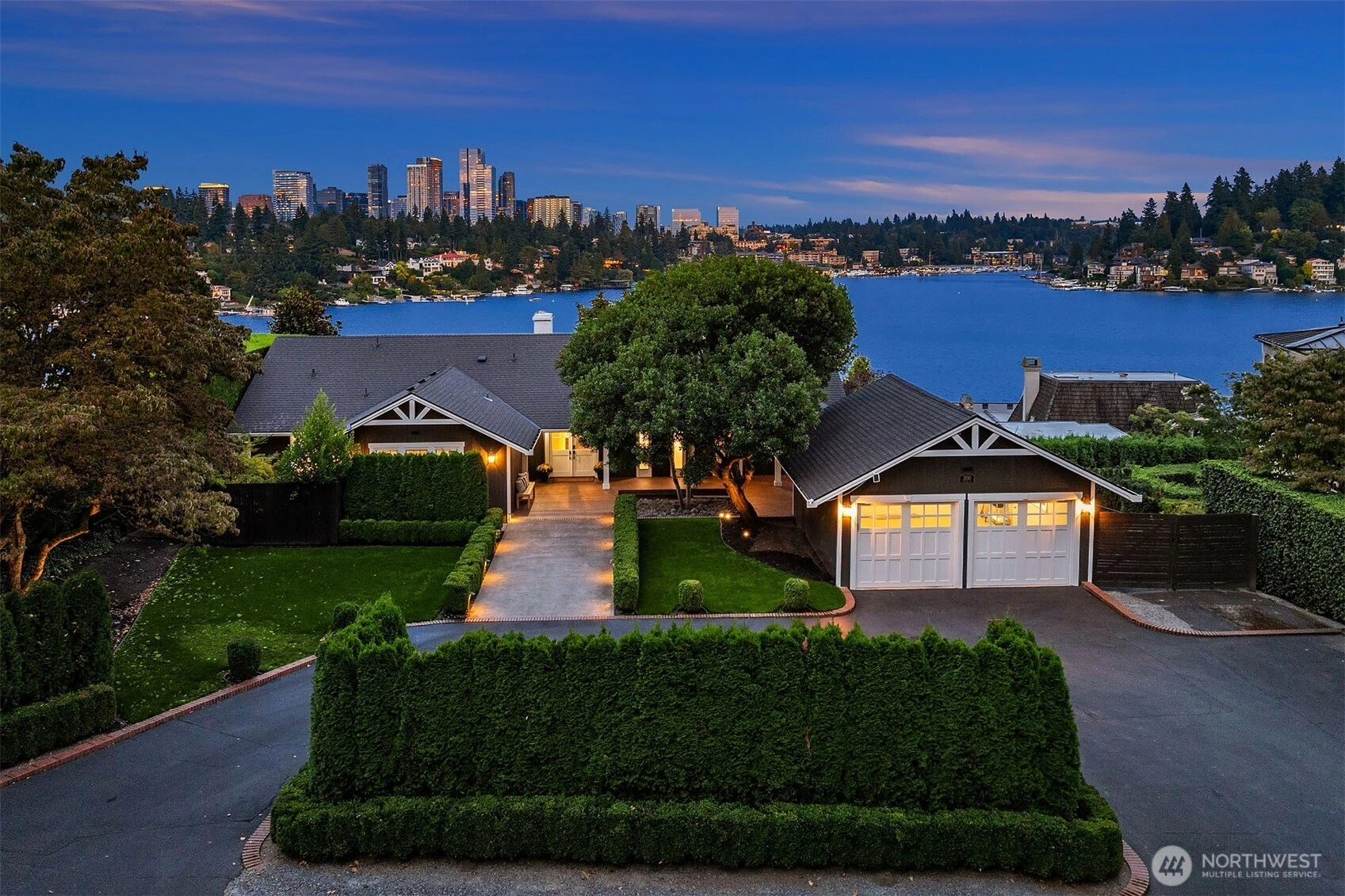 300 Overlake Dr E Medina WA 98039