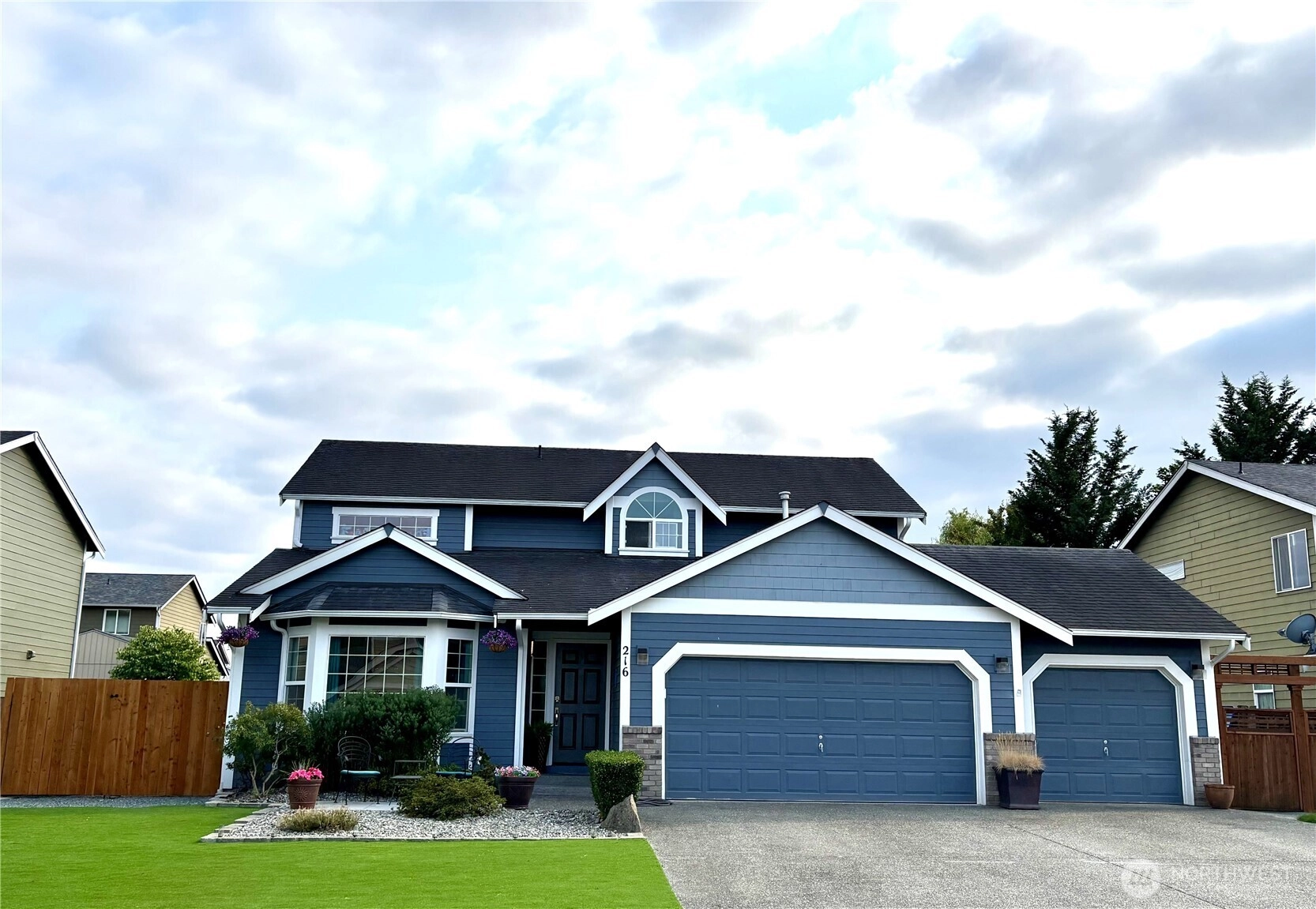 216 Kendall St NE Orting WA 98360