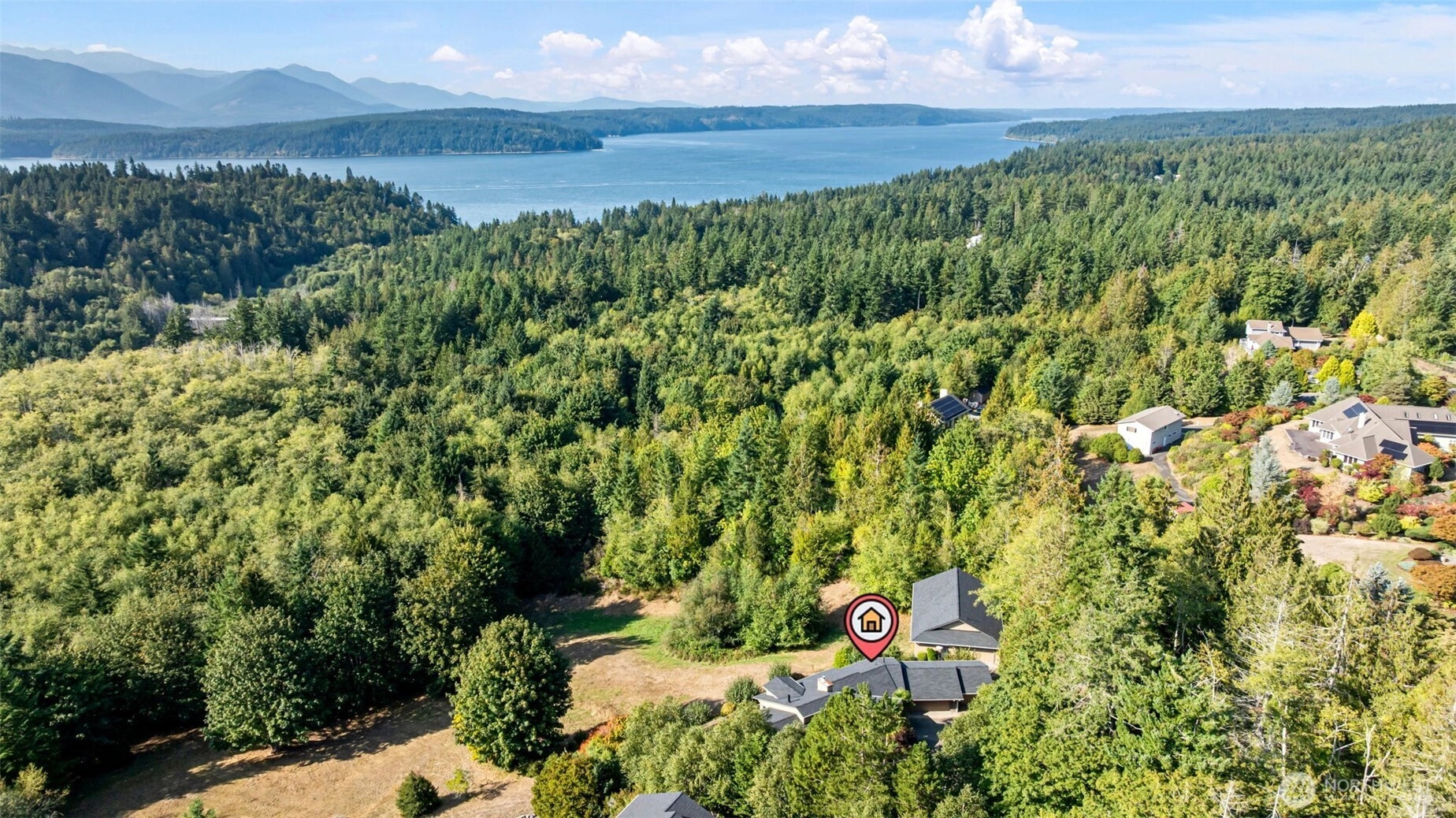 9907 Silver Sound Ln Nw Silverdale WA 98383