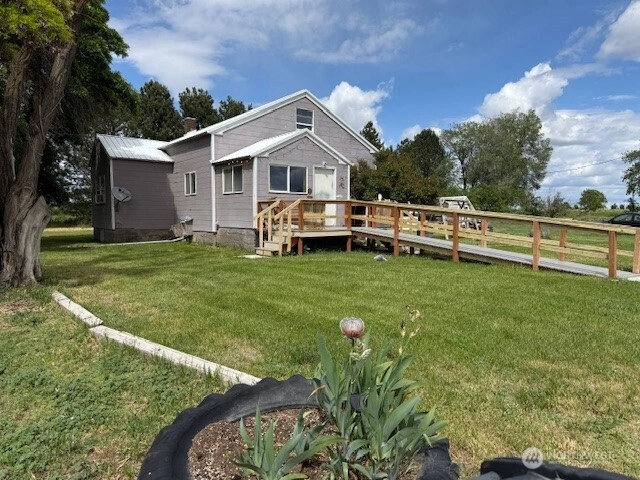 1569 Rd 19 3 NE Soap Lake WA 98851