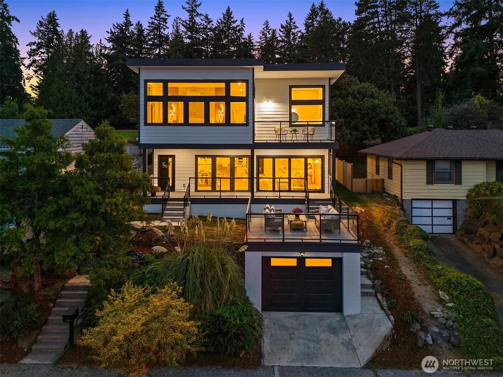 4103 24th Pl S Unit  Seattle WA 98108