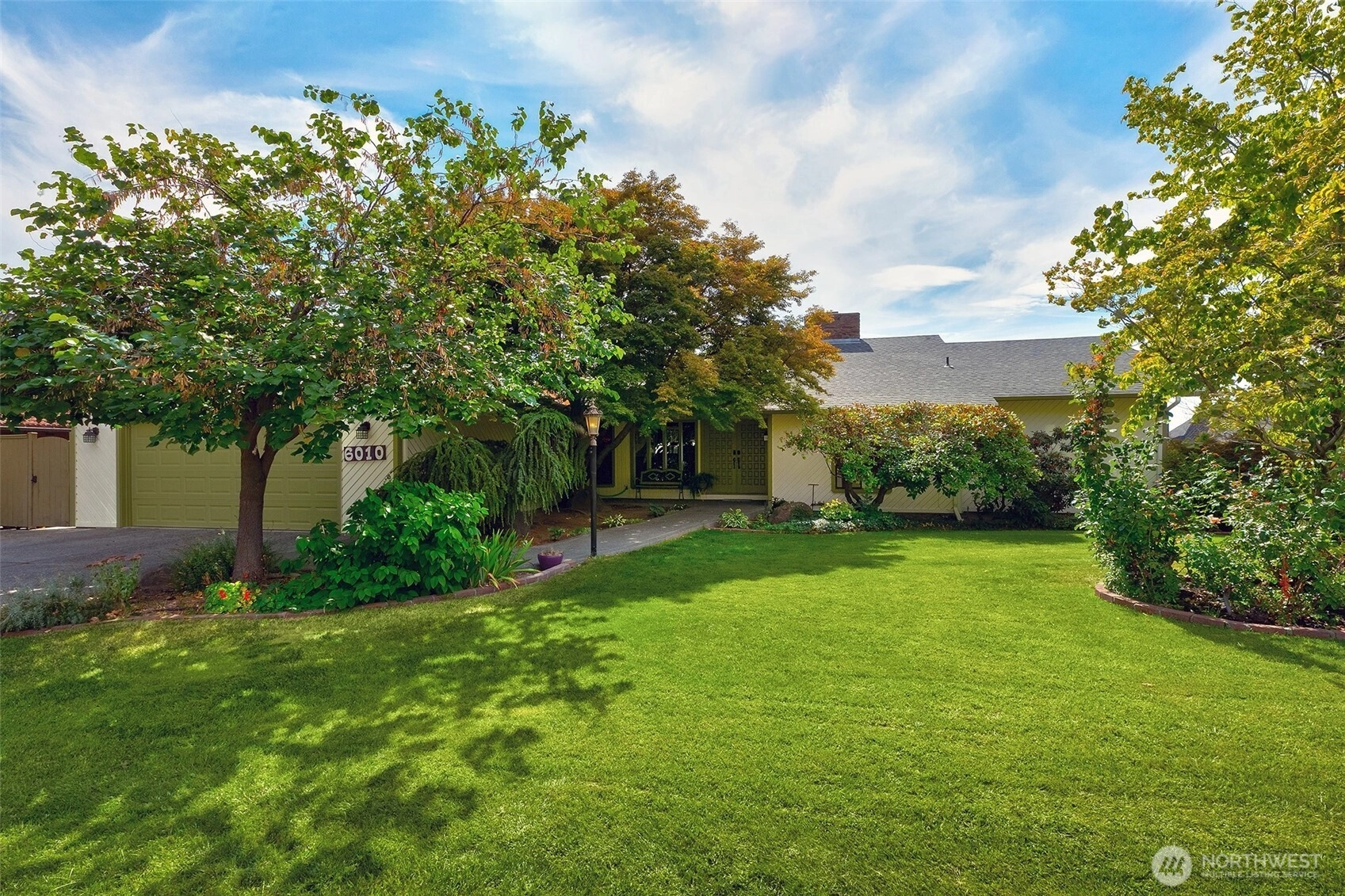 6010 Douglas Dr Yakima WA 98908