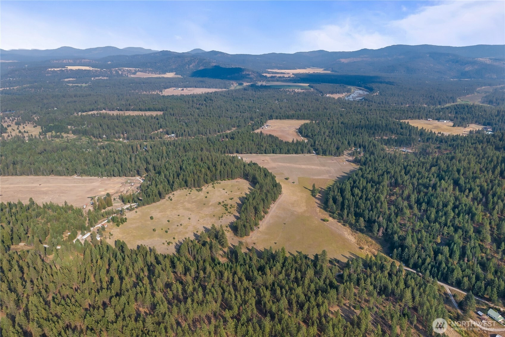 42 XXX Lyons Hill Rd Springdale WA 99173