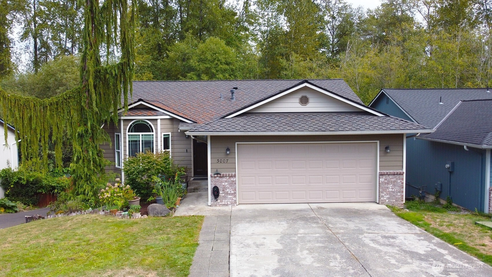 3007 Lake Drive Lake Stevens WA 98258