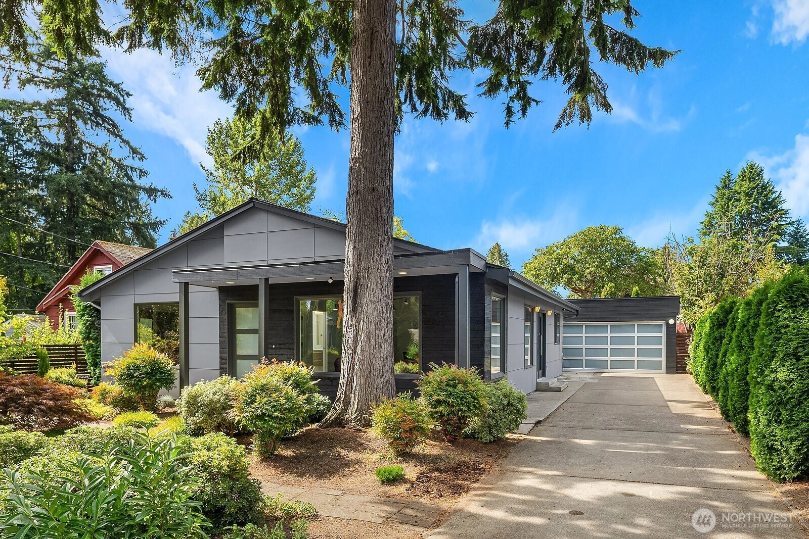 11519 17th Ave NE Unit  Seattle WA 98125