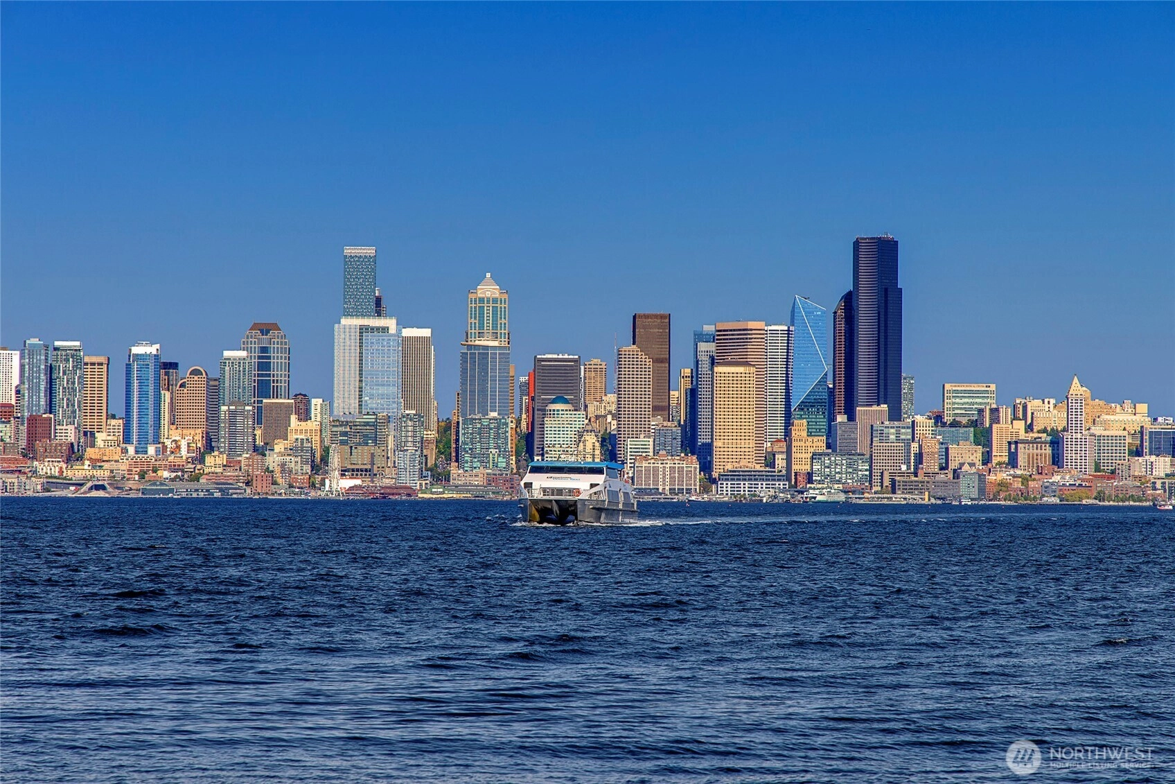 1221 Harbor Ave Unit 201 Unit 201 Seattle WA 98116
