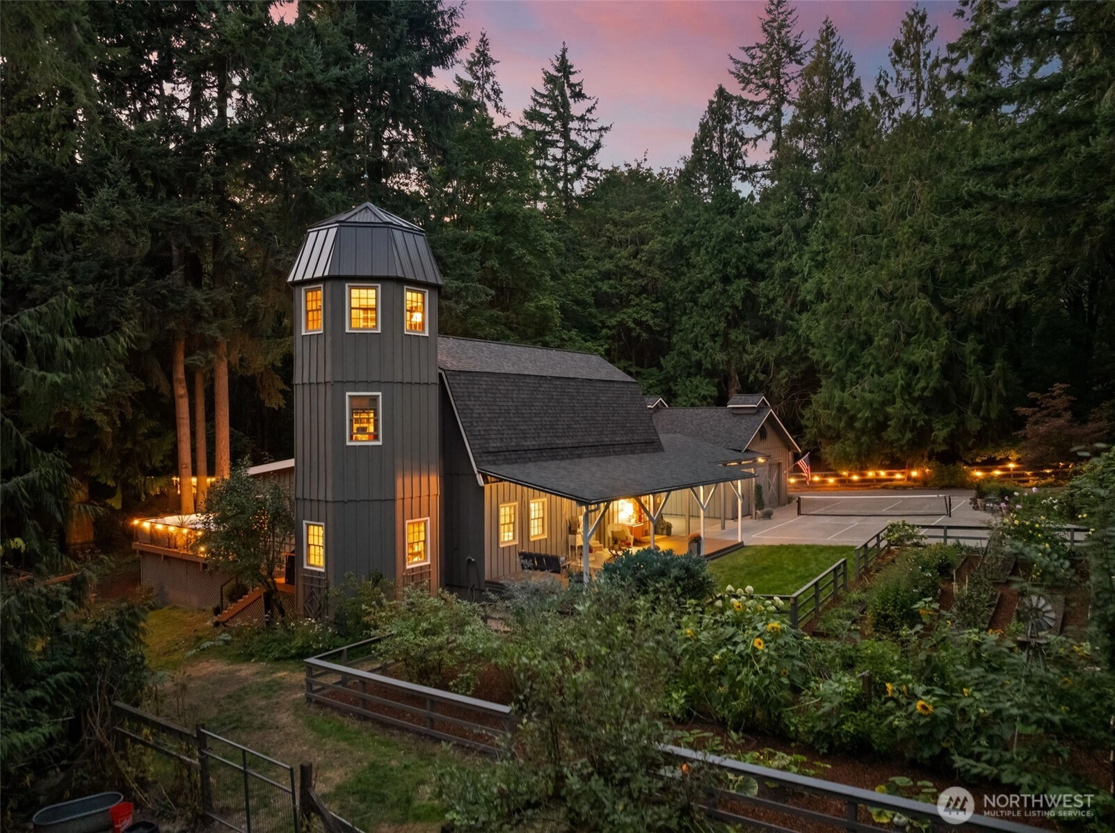 12490 Yellow Brick Rd Olalla WA 98359