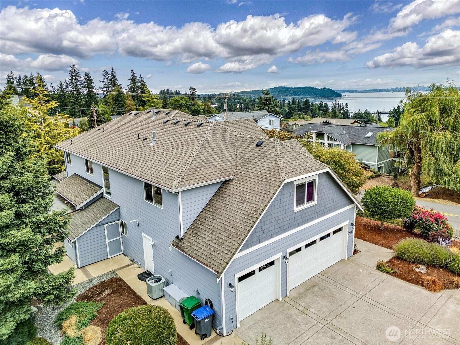 2440 Alaska Ave E Port Orchard WA 98366