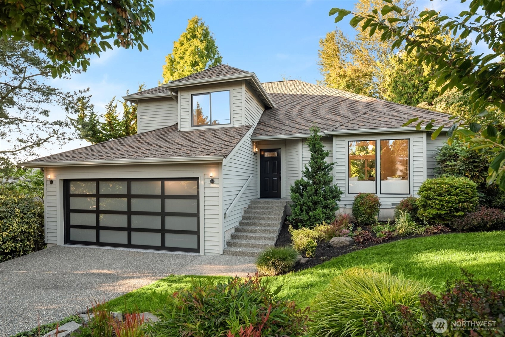 11220 NE 92nd St Kirkland WA 98033