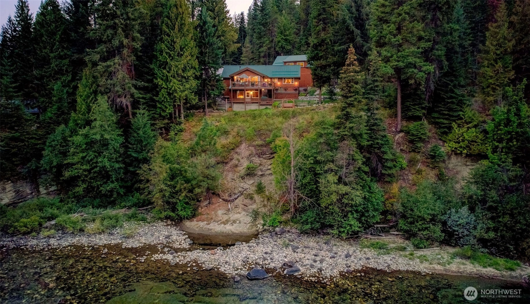 2218 Riffle Dr Unit  Leavenworth WA 98826