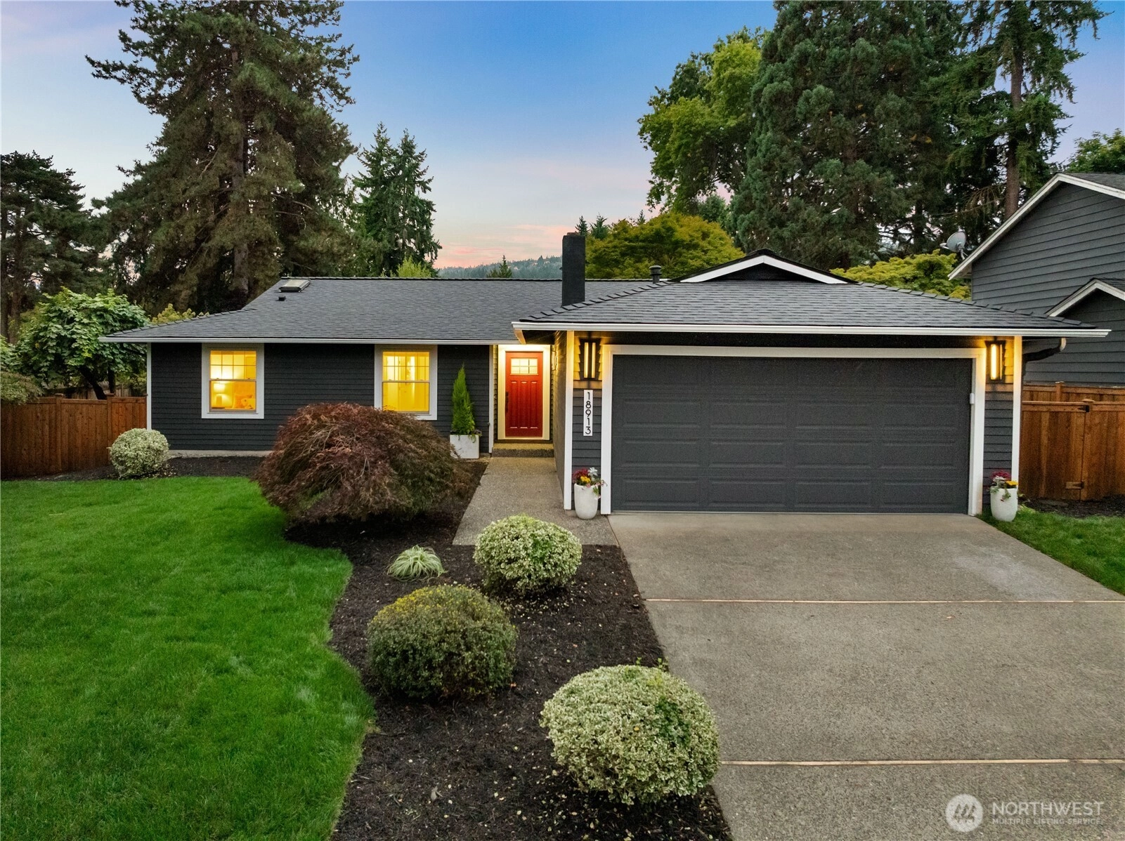 18913 SE 42nd Pl Unit  Issaquah WA 98027