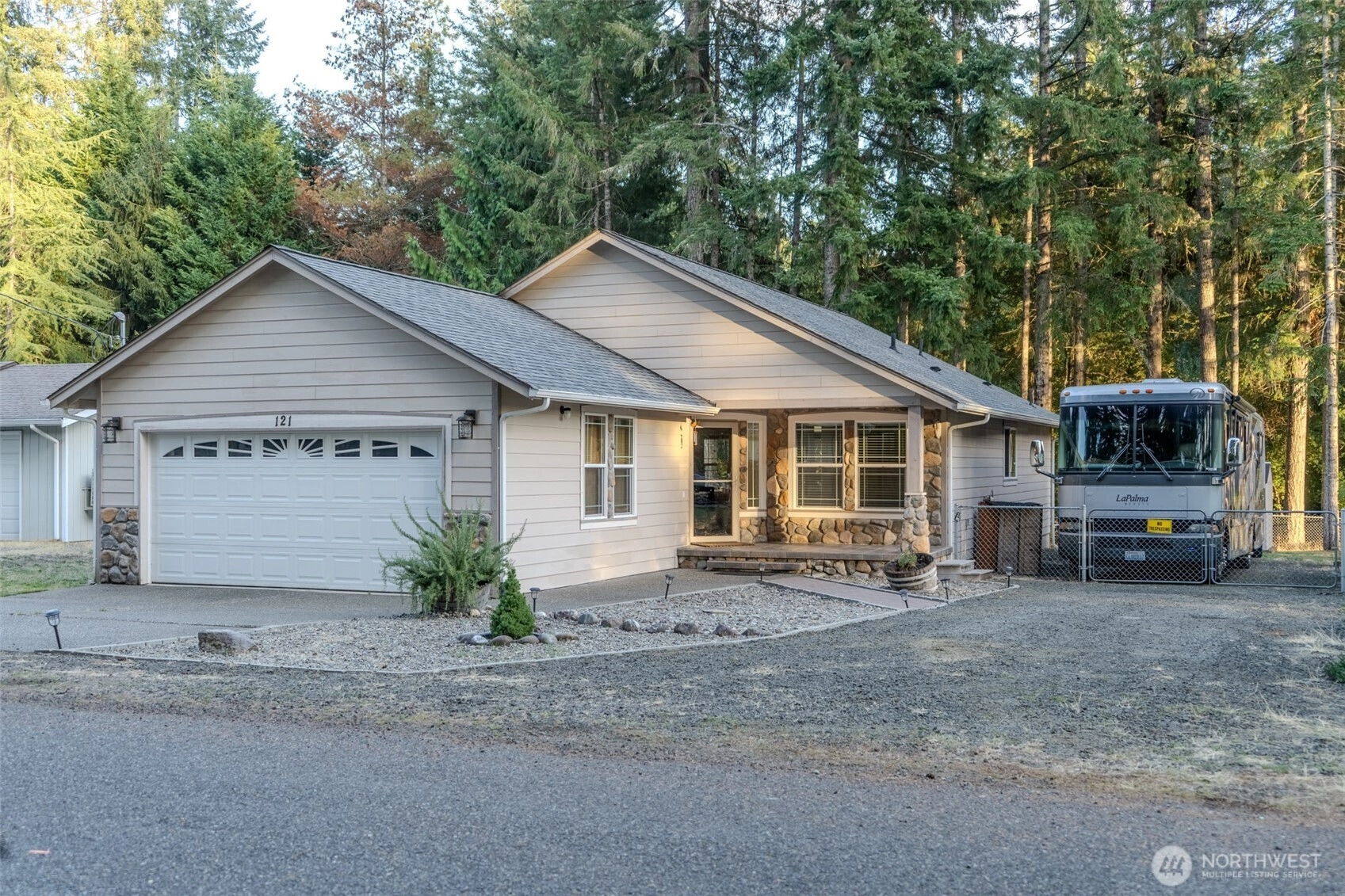 121 E Stavis Rd Shelton WA 98584